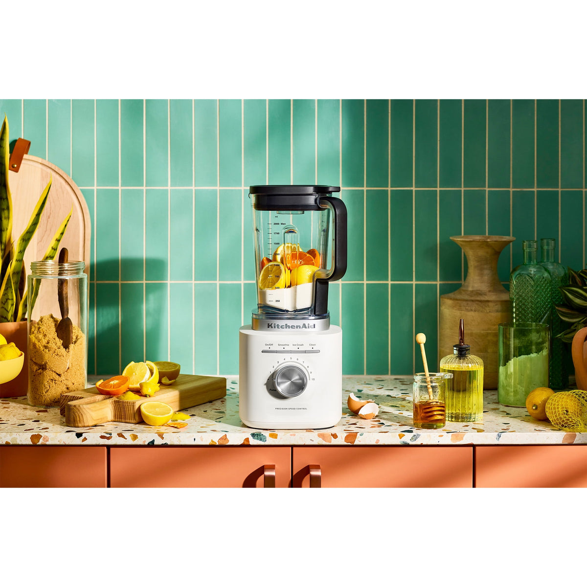 KitchenAid 68 oz Pure Power Blender, 1700 Watt Peak Power*, Porcelain White